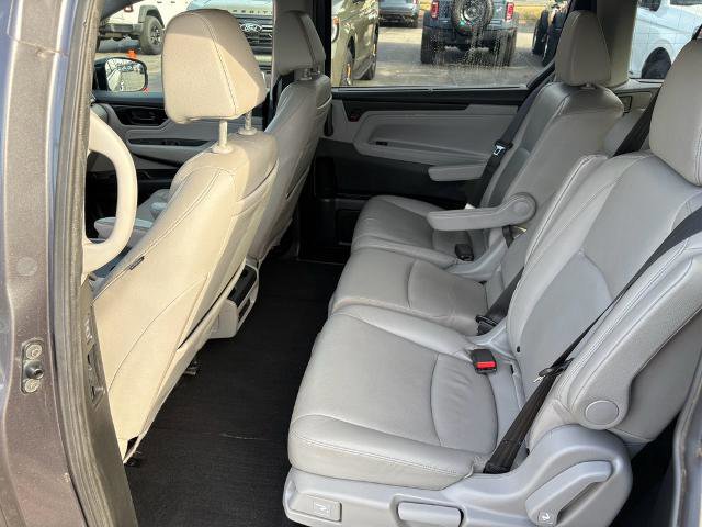 Used 2018 Honda Odyssey Elite image 12
