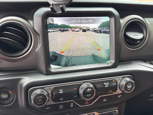 Used 2022 Jeep Gladiator Sport AWD/4WD image 31