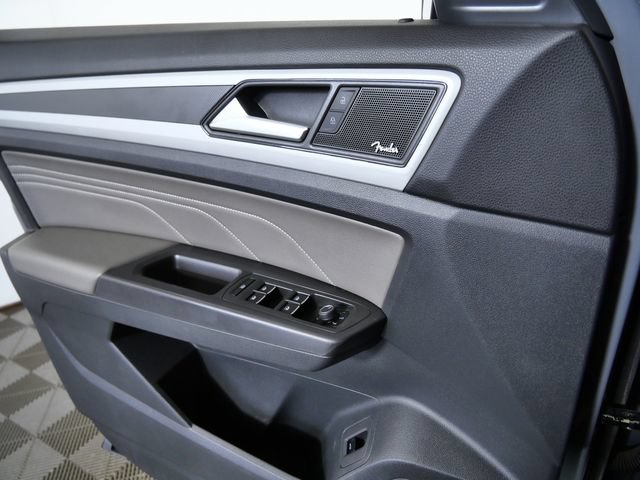Used 2022 Volkswagen Atlas Cross Sport SEL Premium R-Line AWD/4WD image 27