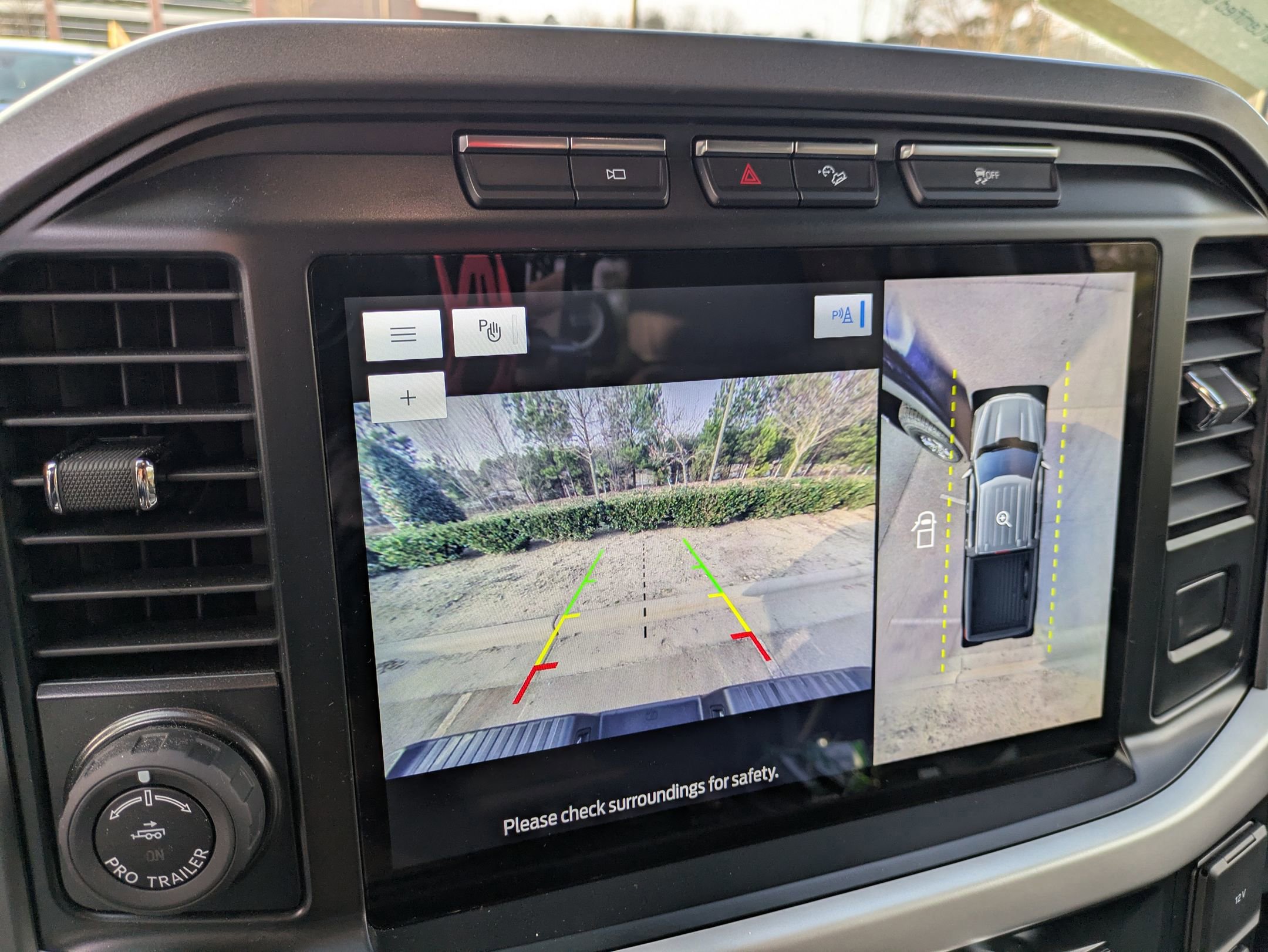 Certified 2022 Ford F150 XLT w/ Equipment Group 302A High image 26