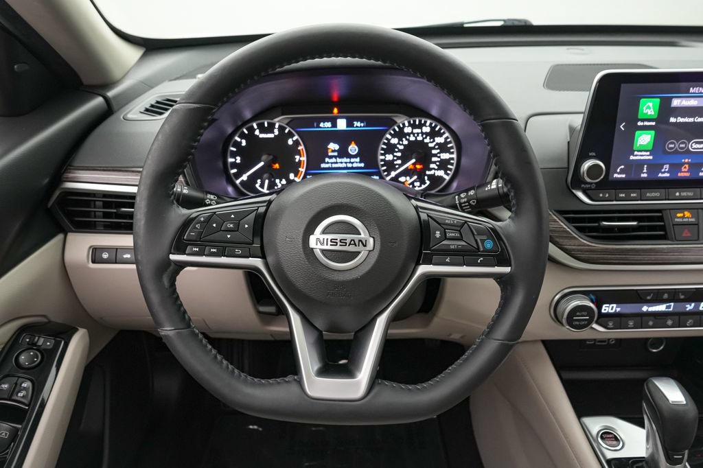 Used 2021 Nissan Altima 2.5 SL FWD image 13