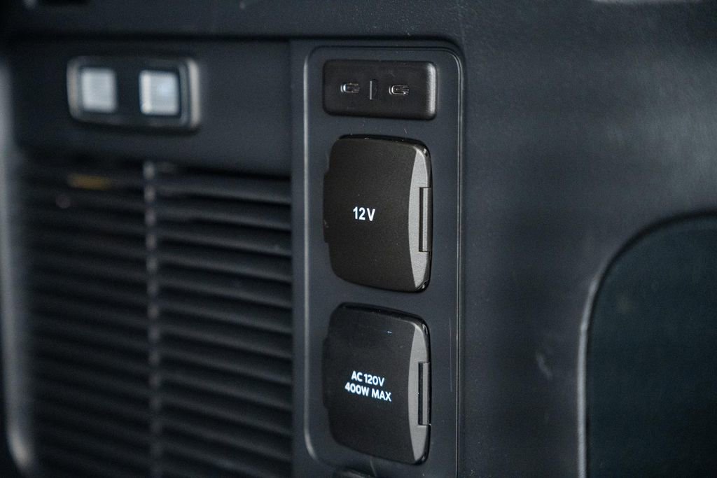 Certified 2025 Ford Expedition Tremor image 11