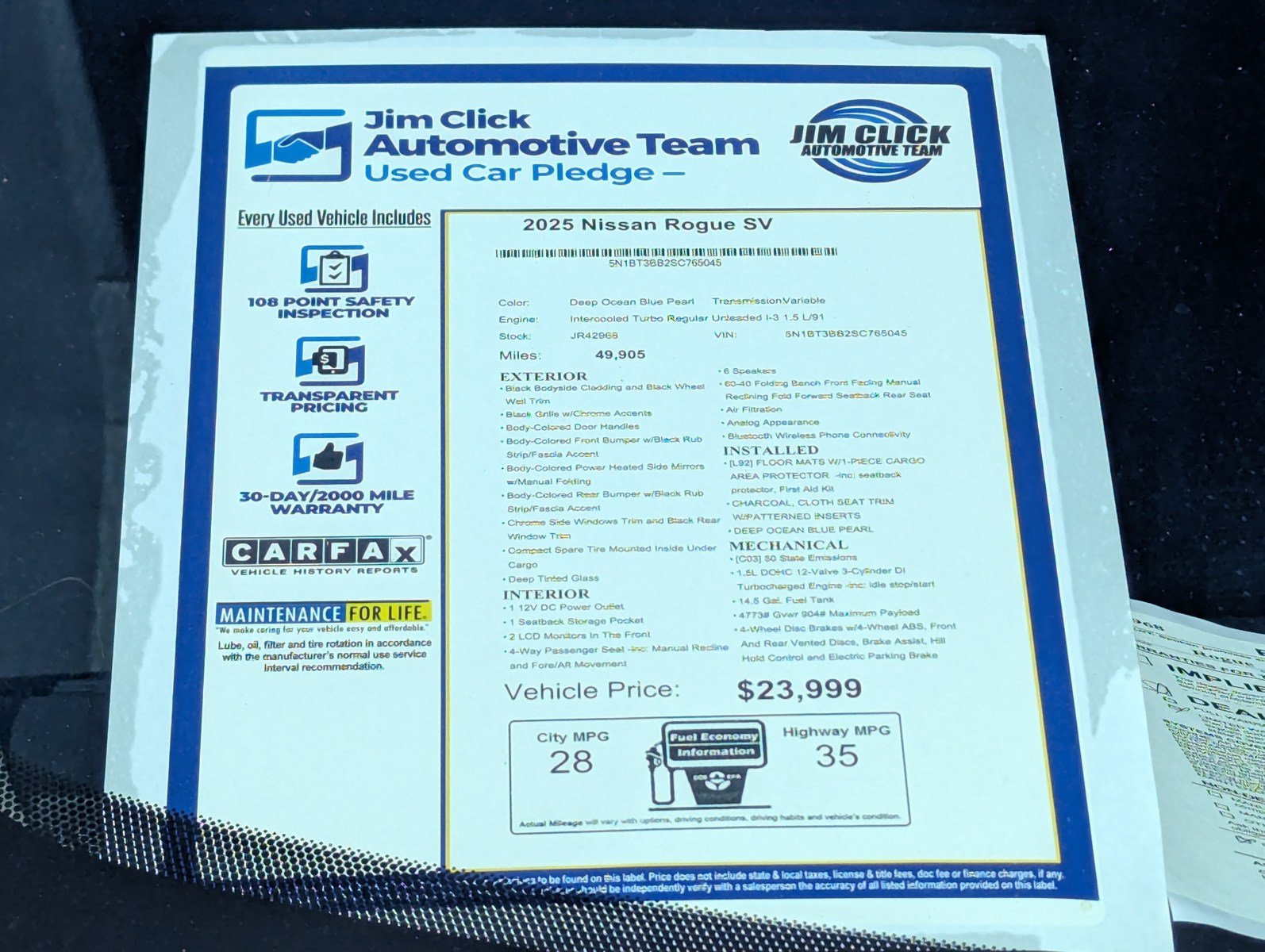 Used 2025 Nissan Rogue SV AWD/4WD image 14
