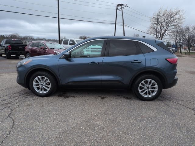 Certified 2020 Ford Escape SE image 6