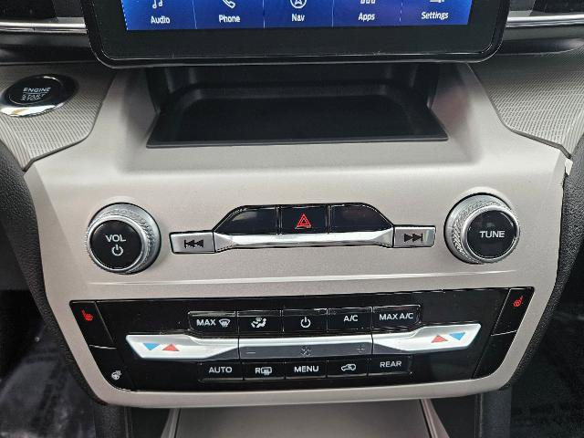 Certified 2024 Ford Explorer XLT w/ Equipment Group 202A image 22