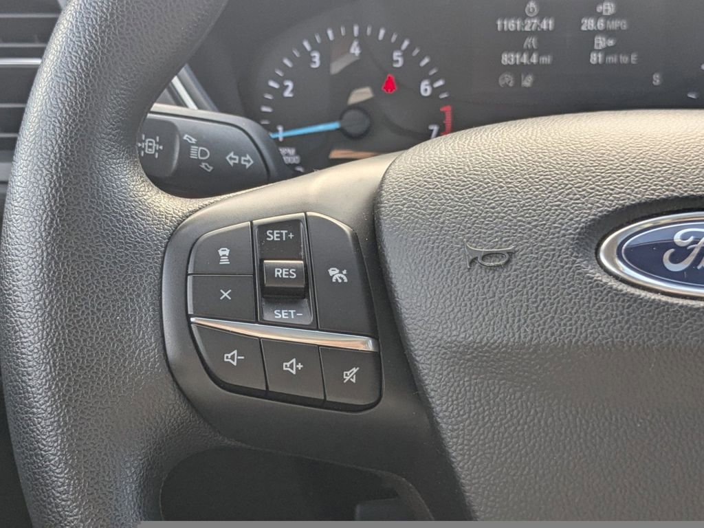 Certified 2020 Ford Escape SE image 28