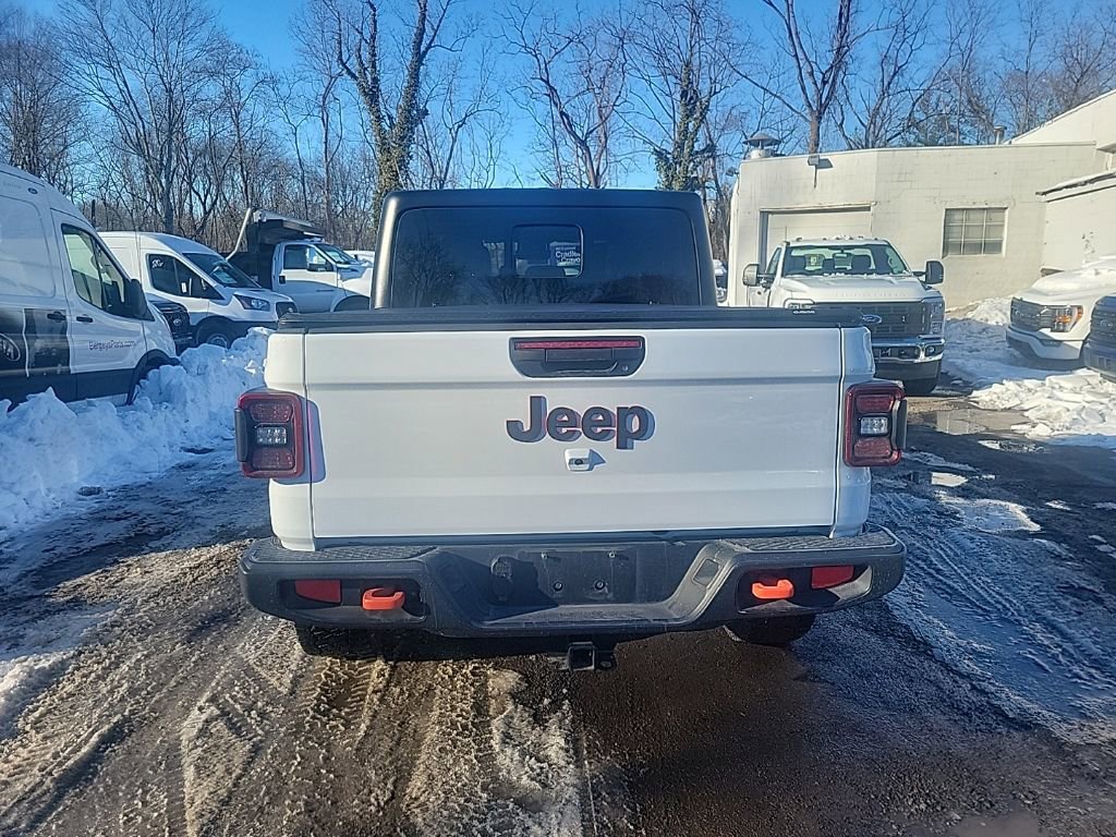 Used 2024 Jeep Gladiator Mojave w/ Technology Group image 4
