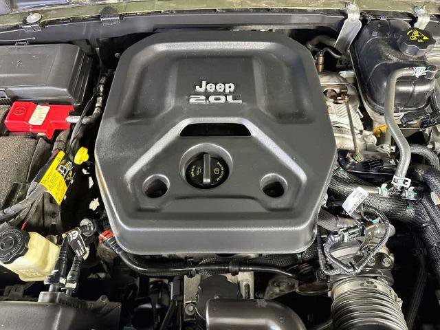 Used 2021 Jeep Wrangler Unlimited Sport AWD/4WD image 9