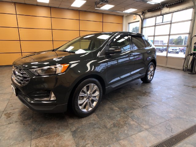 Certified 2023 Ford Edge Titanium w/ Cargo Accessory Package AWD/4WD image 3
