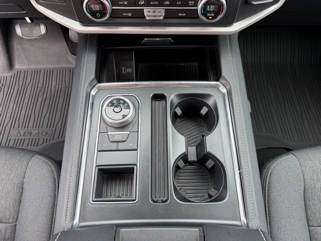 Certified 2024 Ford Expedition Max XLT RWD image 19