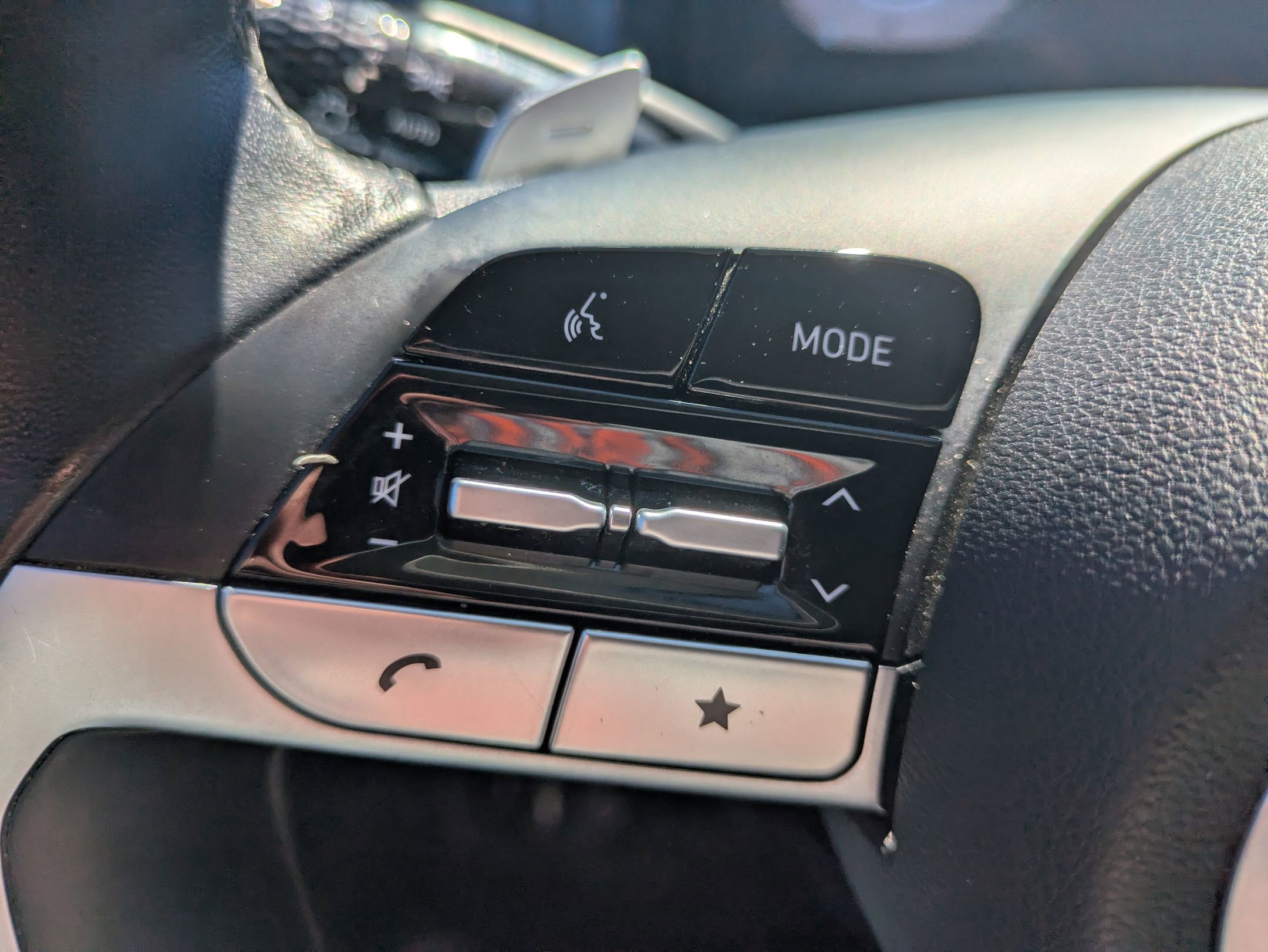 Used 2024 Hyundai Tucson Limited image 17