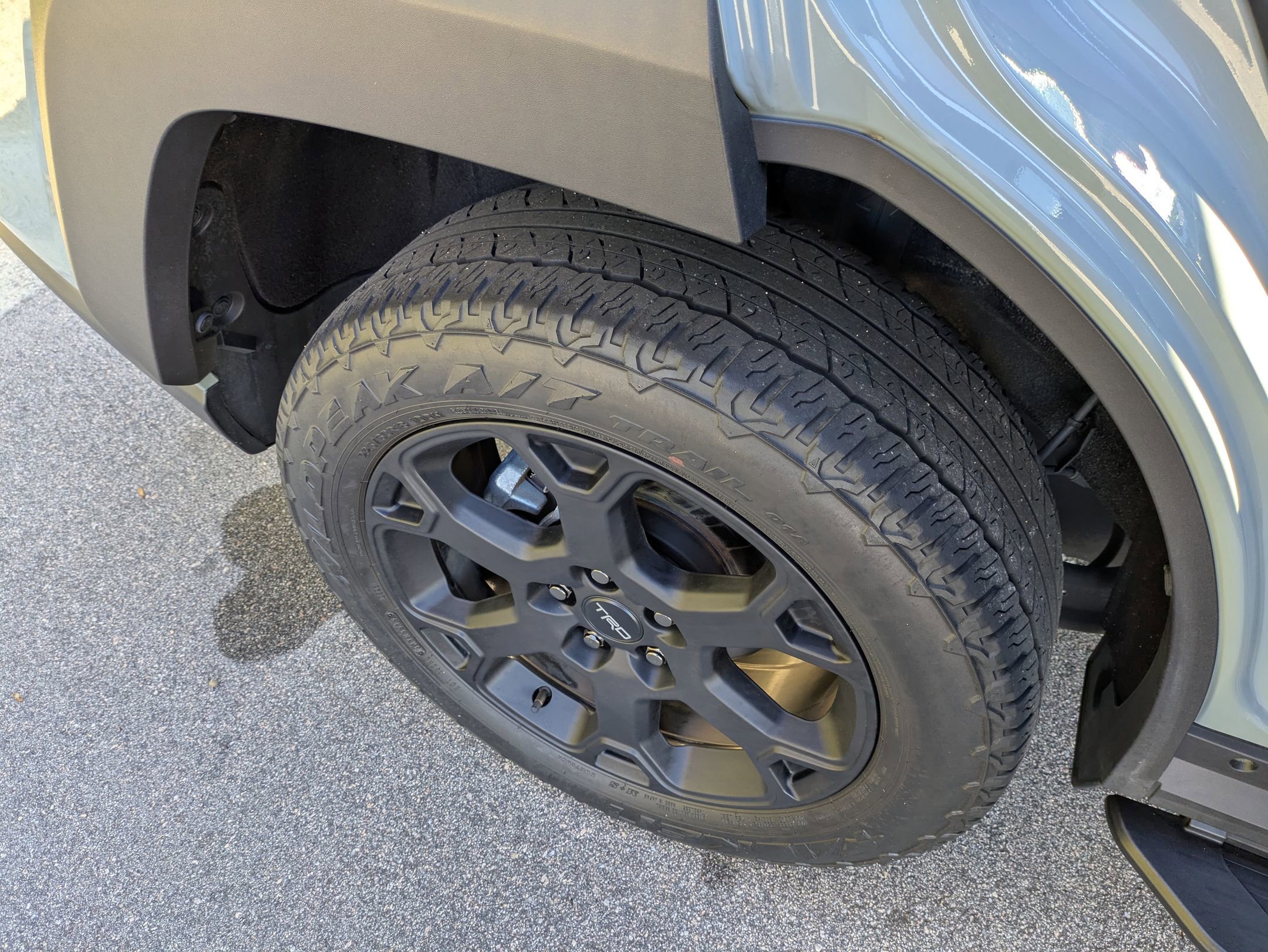 Used 2020 Toyota RAV4 TRD Off-Road image 41