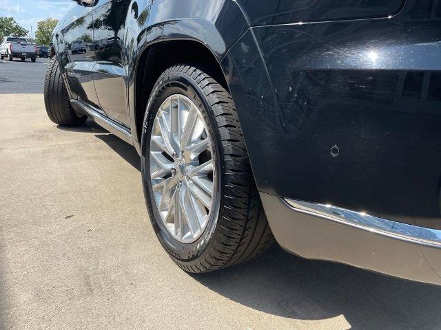 Used 2017 Jeep Grand Cherokee Summit AWD/4WD image 19