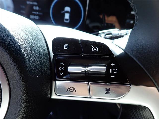 Used 2022 Hyundai Elantra SEL w/ Convenience Package FWD image 15