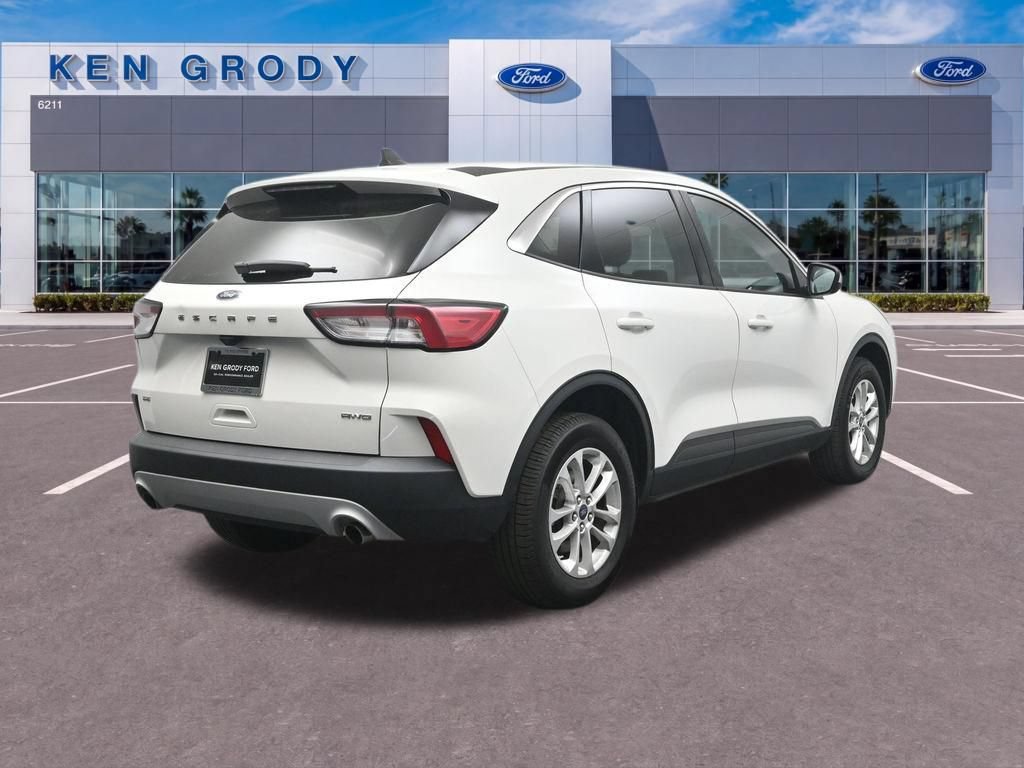Certified 2021 Ford Escape SE AWD/4WD image 7