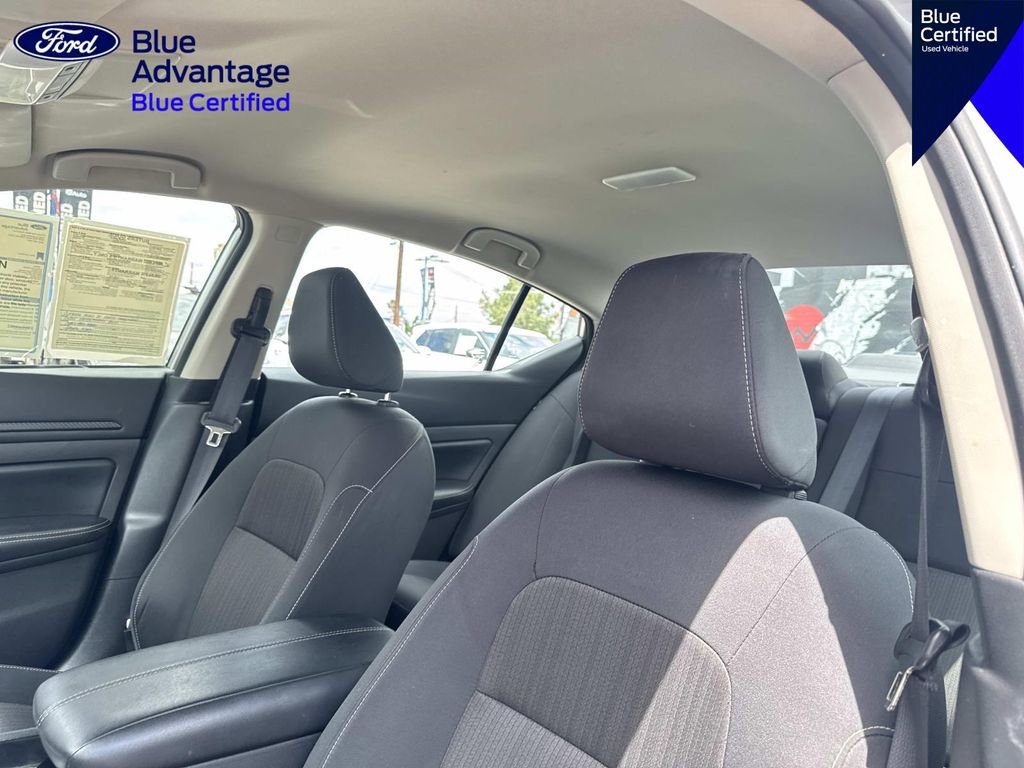 Used 2024 Nissan Altima 2.5 SV FWD image 17