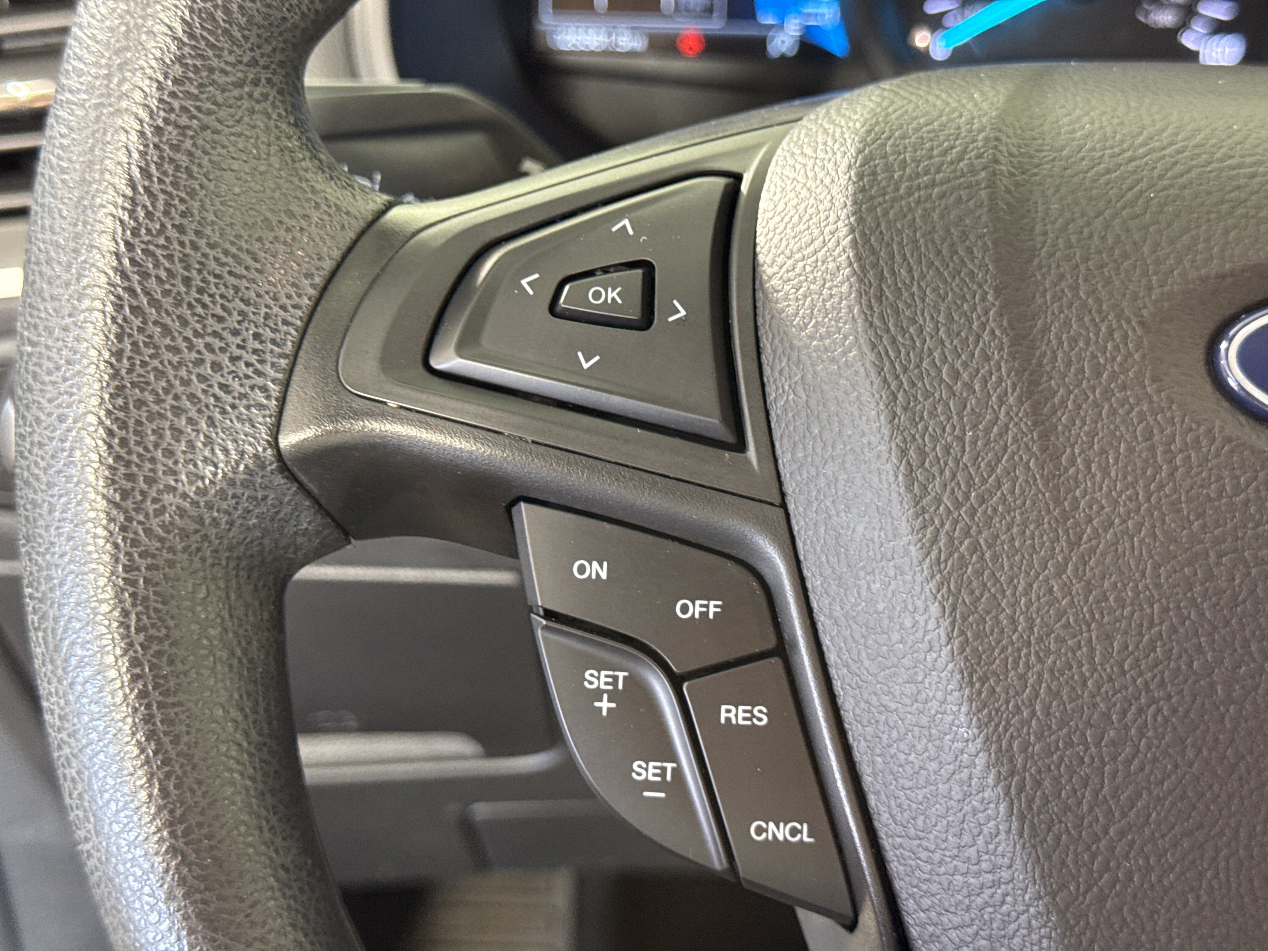 Certified 2023 Ford Edge SE w/ Black Appearance Package AWD/4WD image 25