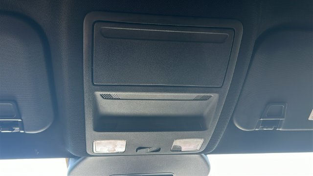 Certified 2025 Ford Escape ST-Line Select AWD/4WD image 23
