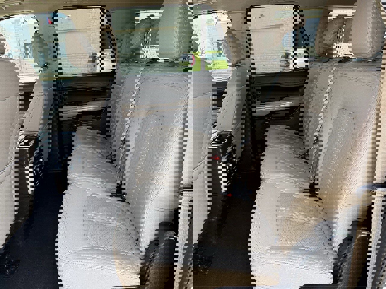 Certified 2024 Ford Expedition Max Limited image 27