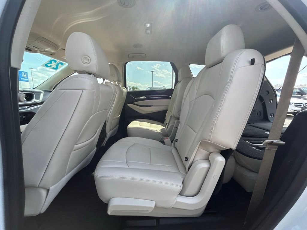 Used 2023 Buick Enclave Essence w/ Trailering Package, 5000 lbs. FWD image 28