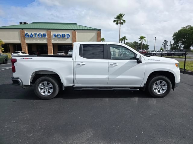 Used 2025 Chevrolet Silverado 1500 LT w/ Safety Package image 4