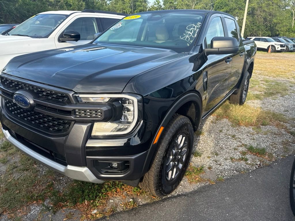 Certified 2025 Ford Ranger XLT w/ FX4 Off-Road Package AWD/4WD image 2