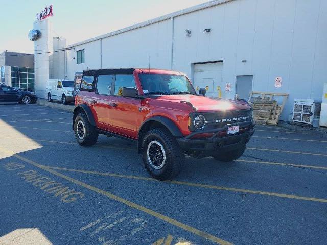 Certified 2022 Ford Bronco Black Diamond w/ Sasquatch Package AWD/4WD image 2