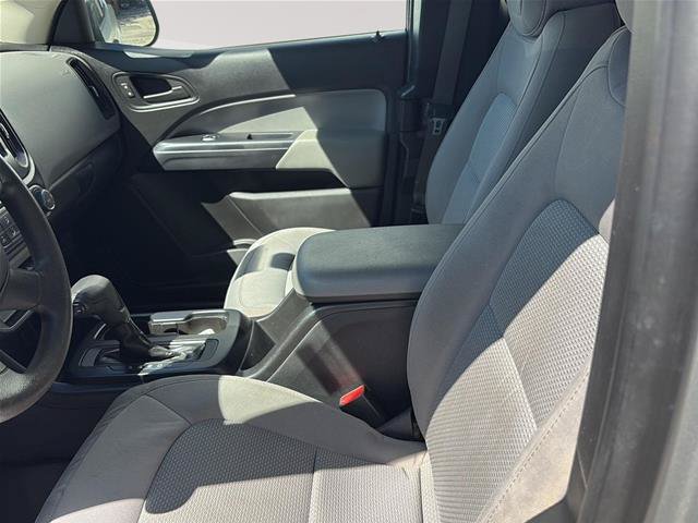 Used 2018 Chevrolet Colorado W/T RWD image 20