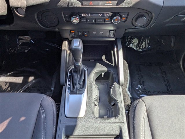 Used 2022 Nissan Frontier SV image 18