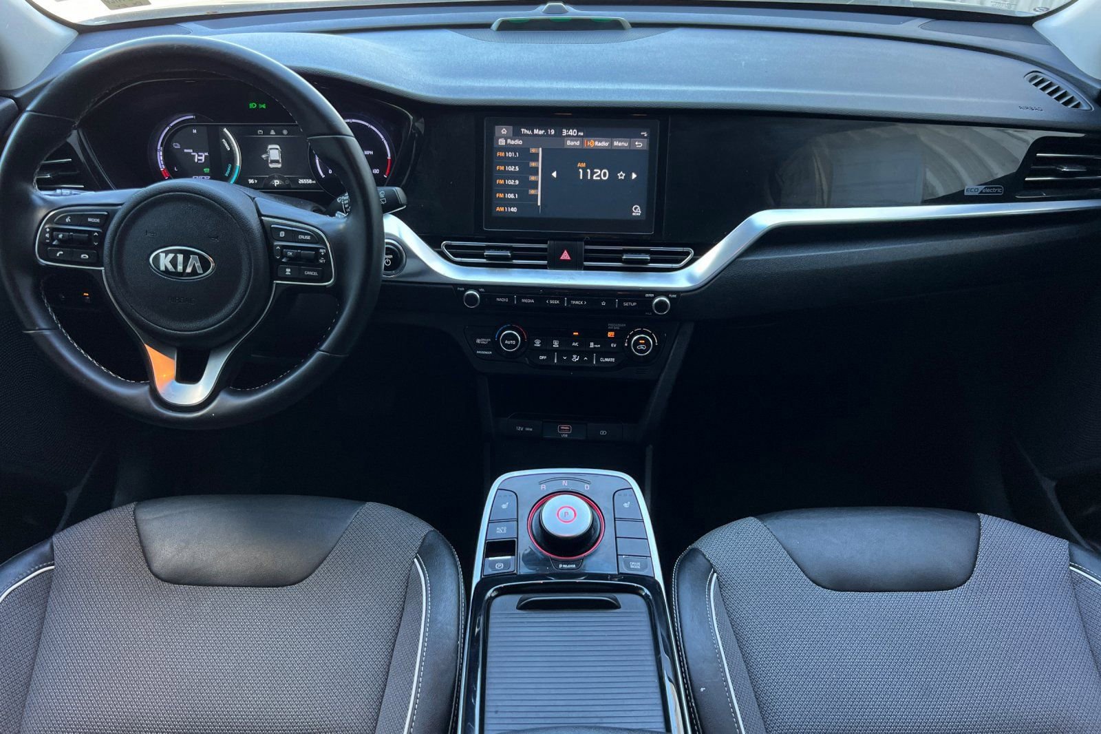 Used 2021 Kia Niro EX image 14