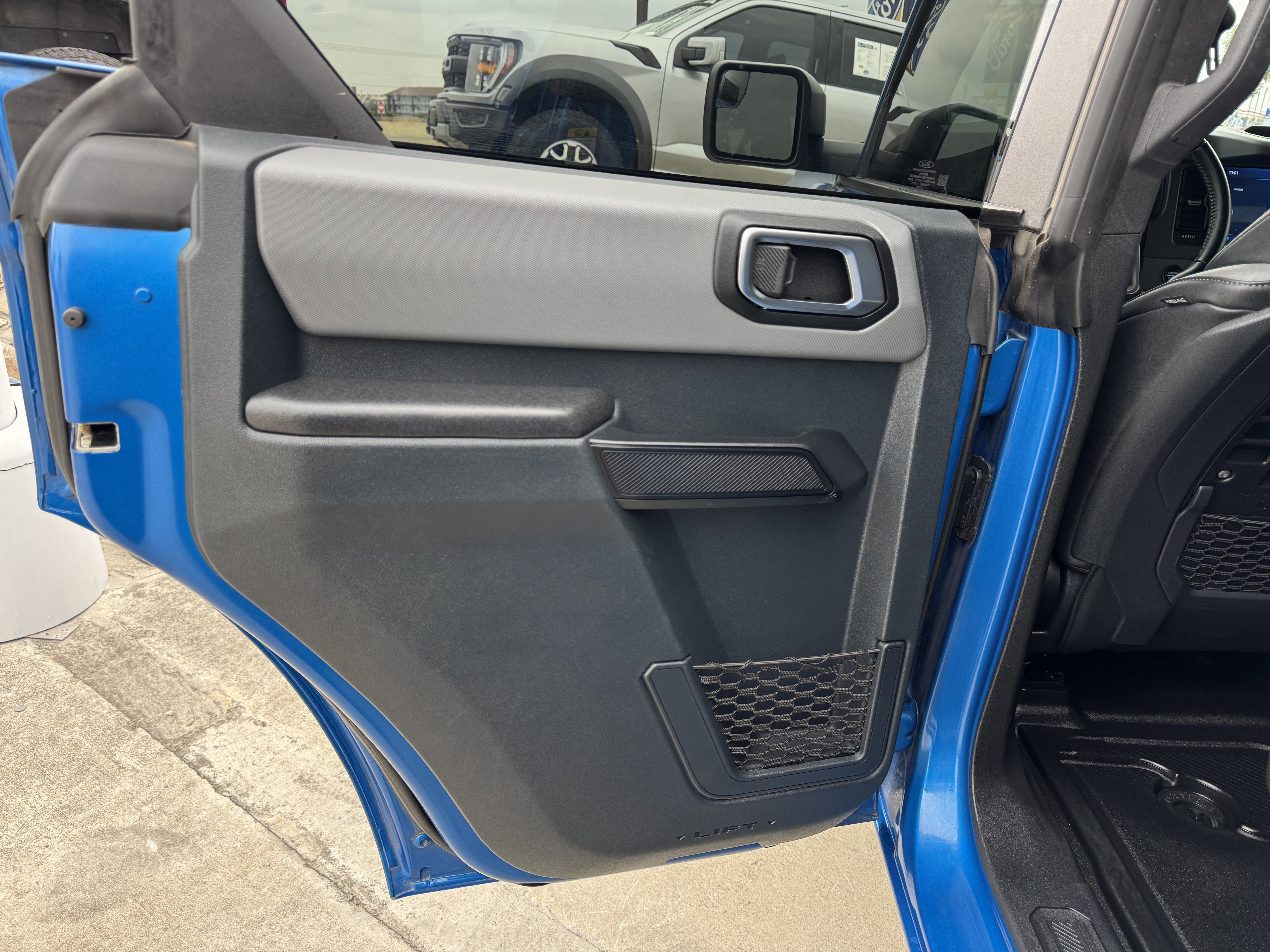 Certified 2024 Ford Bronco Big Bend image 11