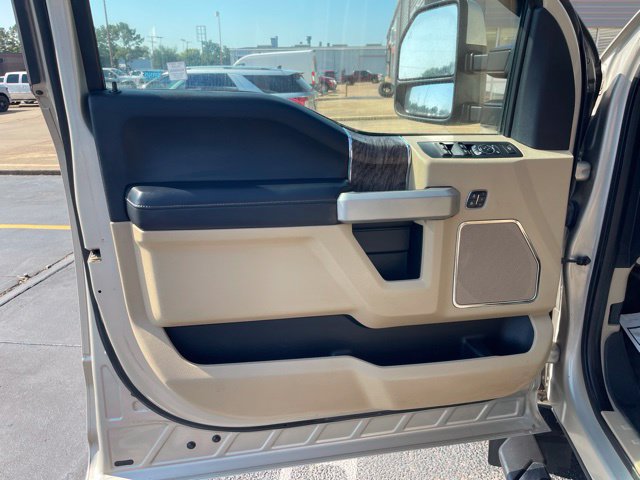 Certified 2017 Ford F350 Lariat w/ Lariat Ultimate Package AWD/4WD image 13