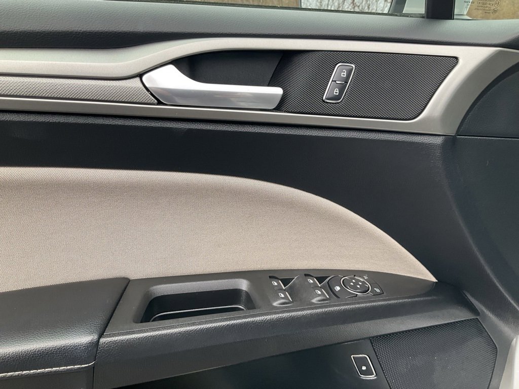 Certified 2018 Ford Fusion S image 18
