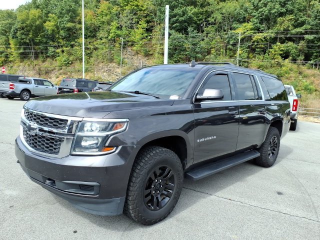 Used 2018 Chevrolet Suburban LT AWD/4WD image 2