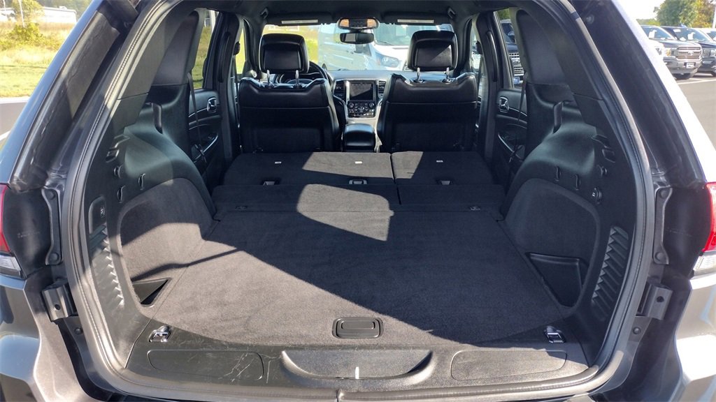 Used 2018 Jeep Grand Cherokee Altitude image 23