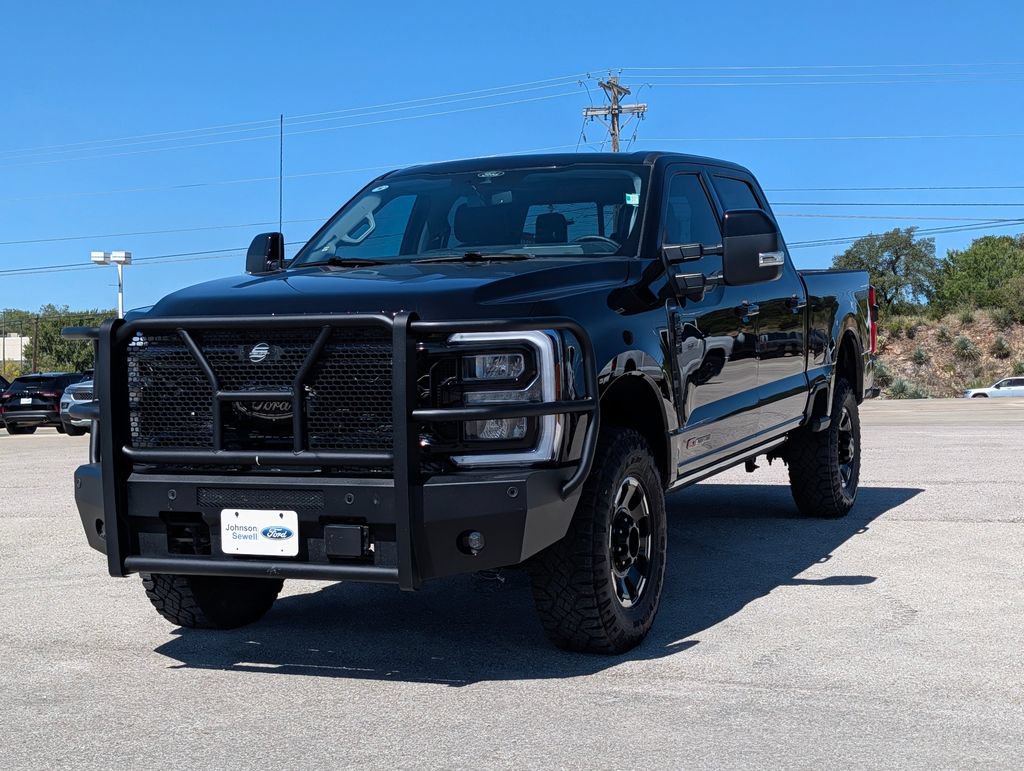 Certified 2025 Ford F250 4x4 Crew Cab Super Duty image 4