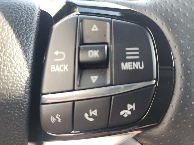 Certified 2025 Ford Explorer ST-Line w/ Premium Package AWD/4WD image 40
