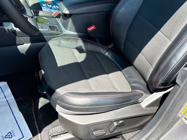 Certified 2023 Ford Escape ST-Line w/ Tech Pack #1 AWD/4WD image 26