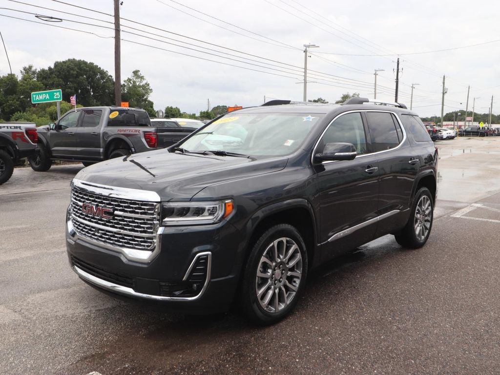 Used 2023 GMC Acadia Denali w/ Denali Ultimate Package FWD image 5