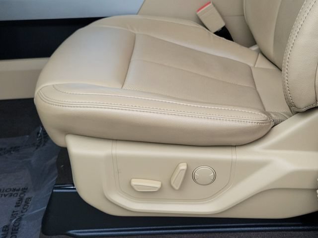 Certified 2020 Ford F150 Lariat AWD/4WD image 18