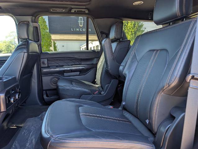Certified 2022 Ford Expedition Platinum RWD image 29