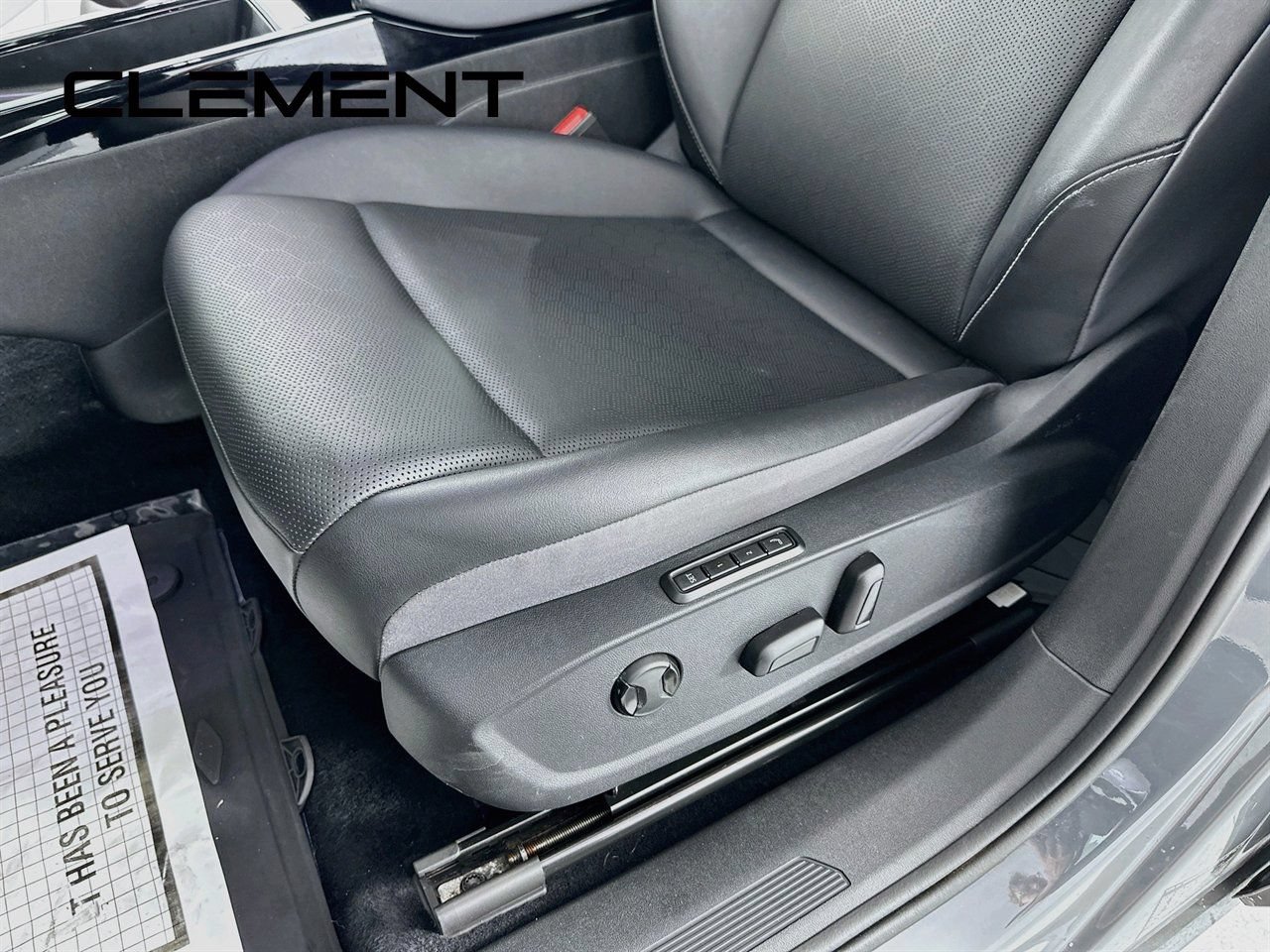 Used 2024 Volkswagen ID.4 S RWD image 29
