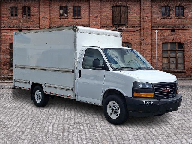 Used 2021 GMC Savana 3500 w/ Power Convenience Package RWD image 3