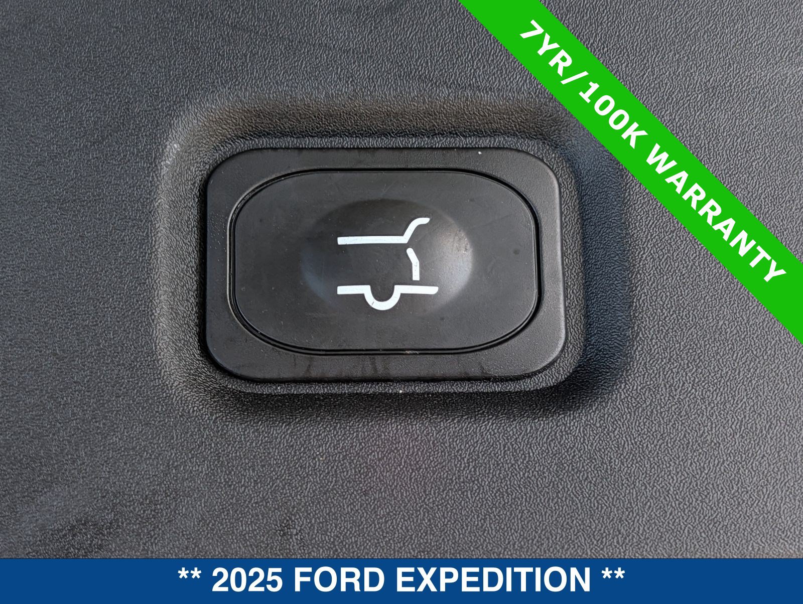 Certified 2025 Ford Expedition Platinum AWD/4WD image 16