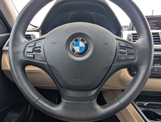 Used 2017 BMW 320i Sedan image 21
