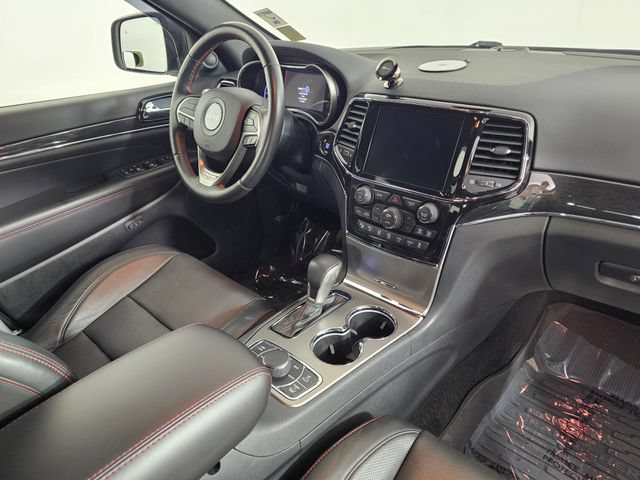 Used 2021 Jeep Grand Cherokee Trailhawk w/ Trailhawk Luxury Group AWD/4WD image 10
