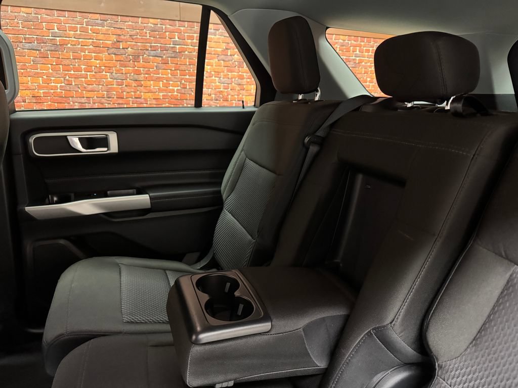 Certified 2024 Ford Explorer XLT AWD/4WD image 11