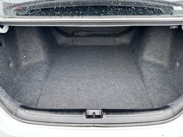 Used 2021 Honda Accord LX image 7