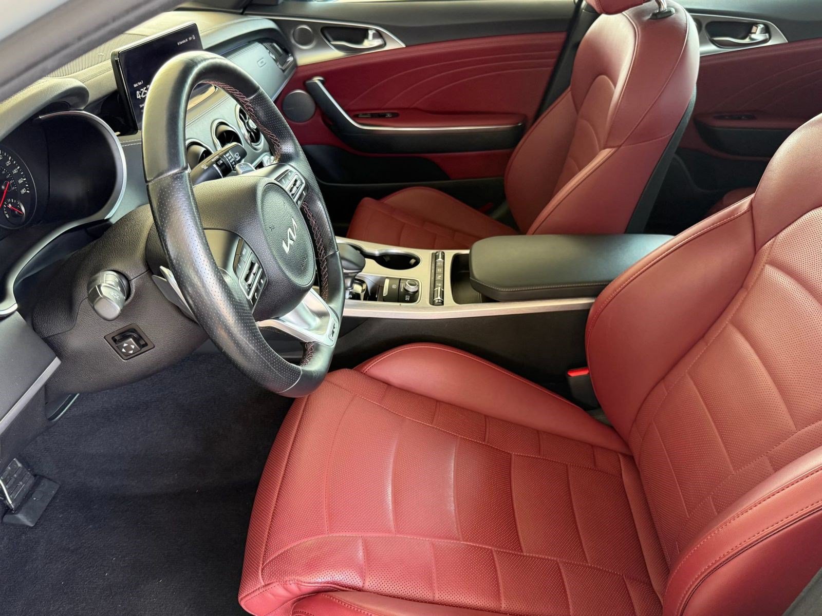 Used 2023 Kia Stinger GT2 w/ Red Interior Color Package AWD/4WD image 5