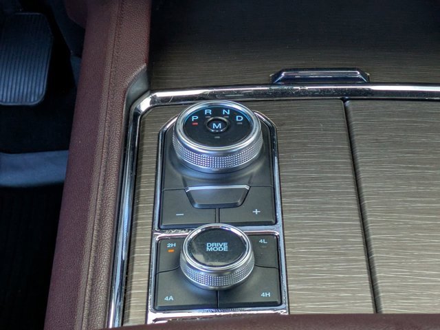 Certified 2023 Ford Expedition Limited image 18